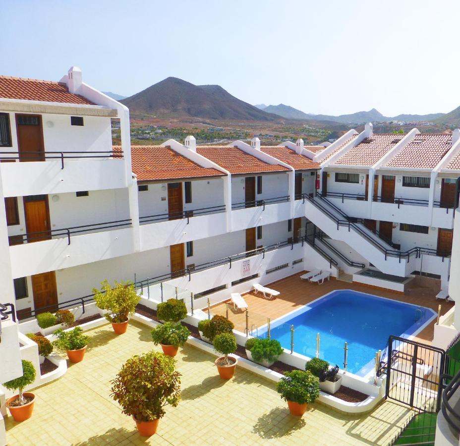 Stylish Flat And Pool With 3 Rooms, Sleeps 6, Los Cristianos 洛斯克里斯蒂亚诺斯 外观 照片